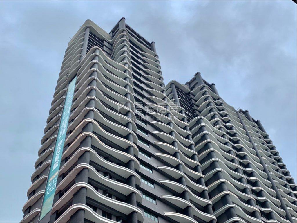 碧波白稀有高樓景觀美宅房屋室內格局與周邊環境