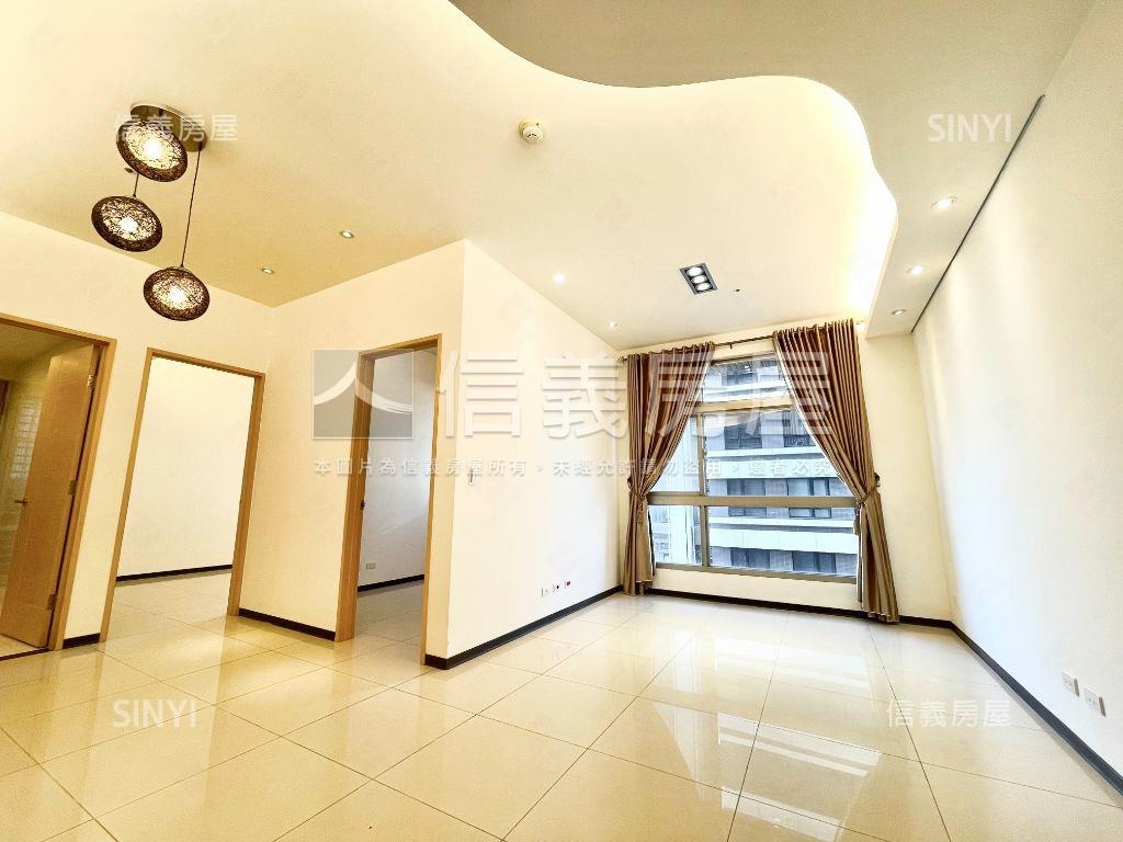 南方之星☆亮麗邊間２房房屋室內格局與周邊環境