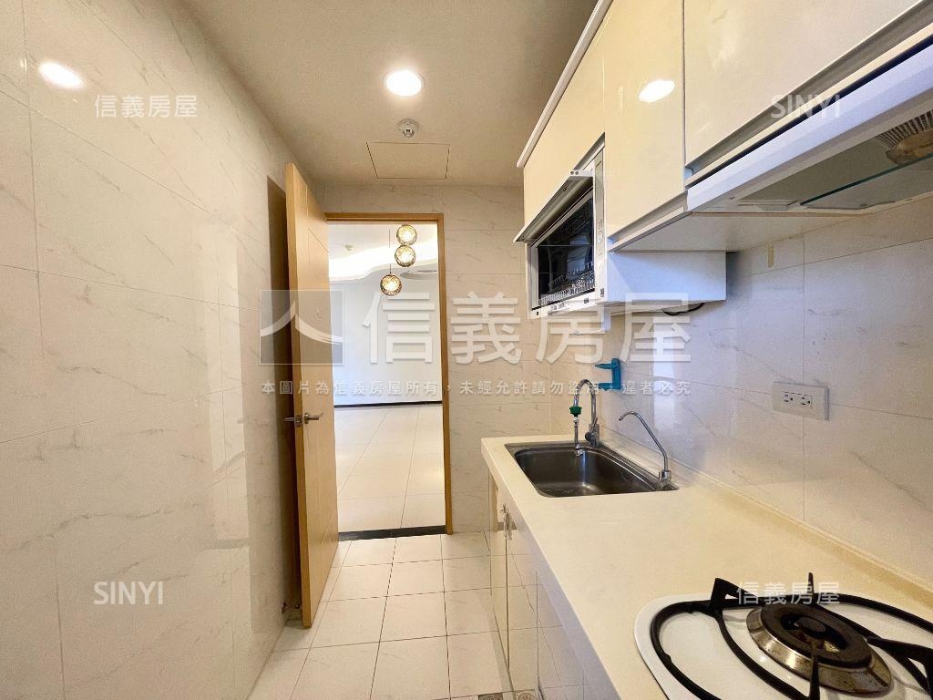 南方之星☆亮麗邊間２房房屋室內格局與周邊環境