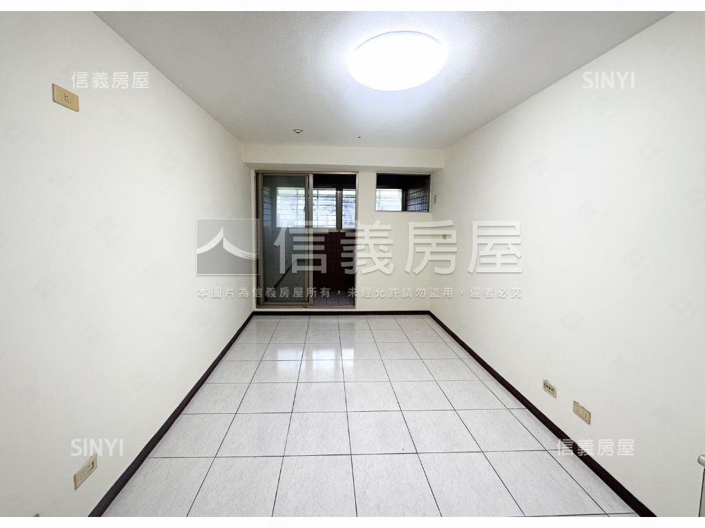 專任西區城市經典陽台套房房屋室內格局與周邊環境