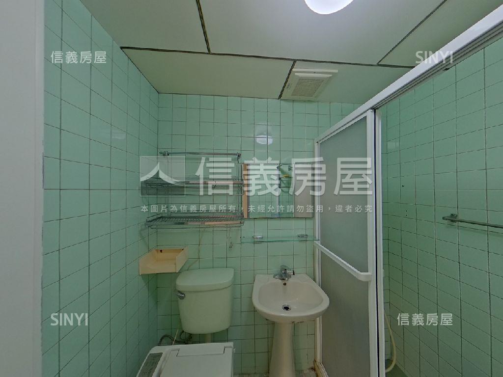 台電捷運雙拼邊間３房美廈房屋室內格局與周邊環境