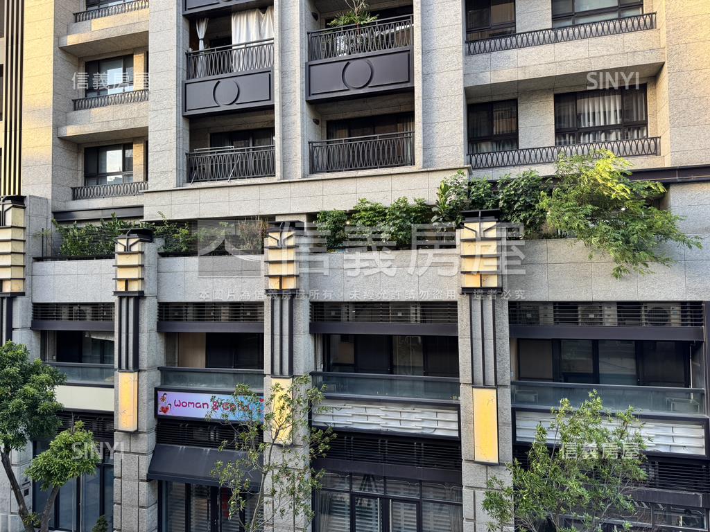 台電捷運雙拼邊間３房美廈房屋室內格局與周邊環境