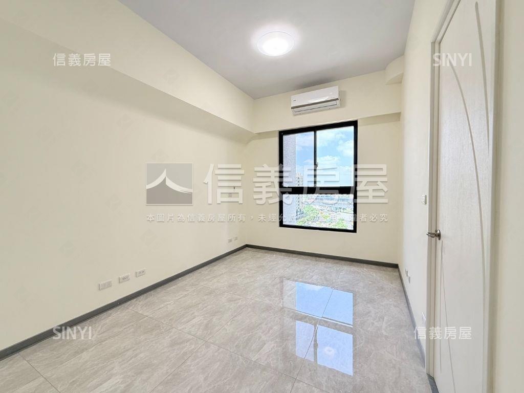 青埔Ａ１９晶璽兩房兩衛房屋室內格局與周邊環境