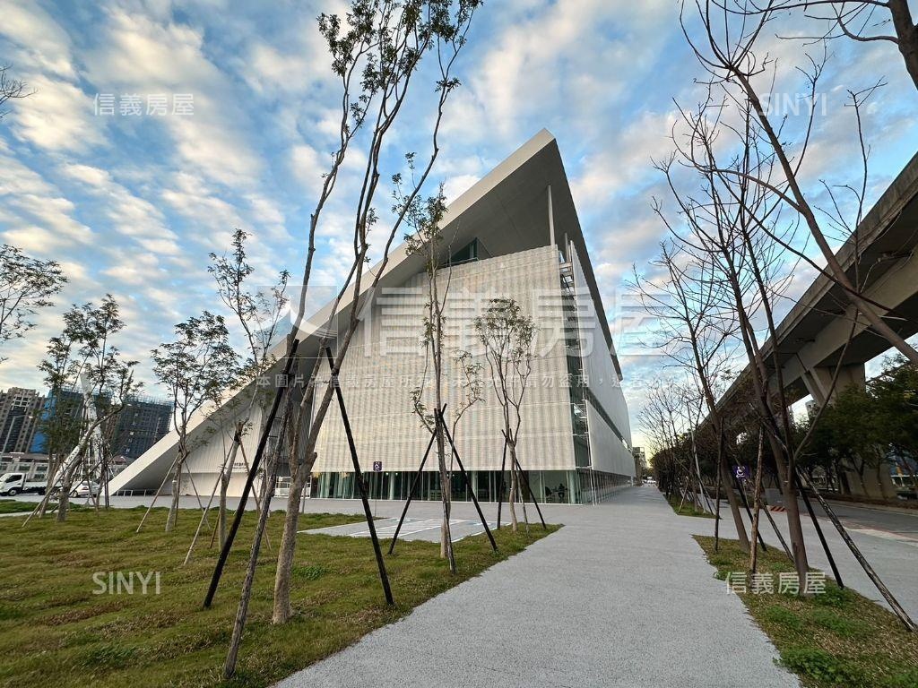 青埔Ａ１９晶璽兩房兩衛房屋室內格局與周邊環境
