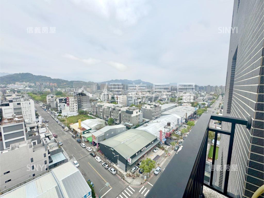 屋主誠售出價談十期四房房屋室內格局與周邊環境