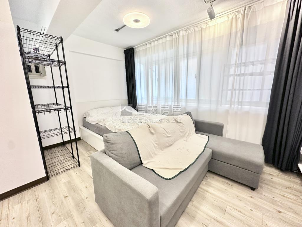 國泰小資美裝潢三樓房屋室內格局與周邊環境