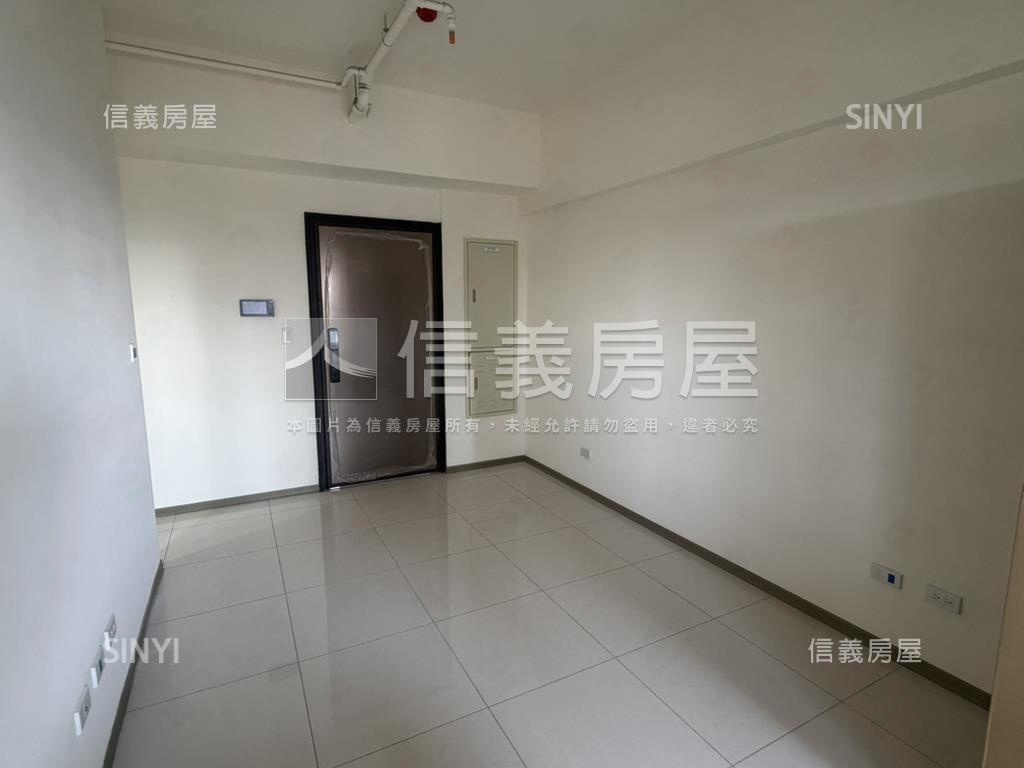 仰星殿走廊型朝南兩房平車房屋室內格局與周邊環境