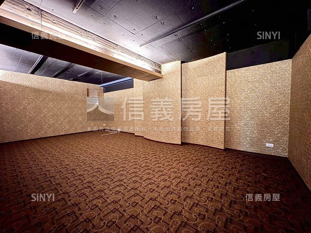松山高樓辦公大空間附車位房屋室內格局與周邊環境