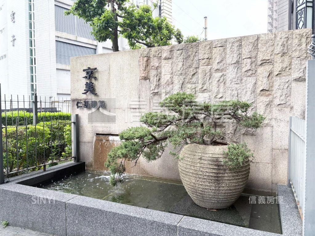 【京美】電梯高樓套房房屋室內格局與周邊環境