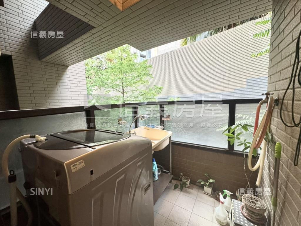 水蓮１１稀有三房平車房屋室內格局與周邊環境