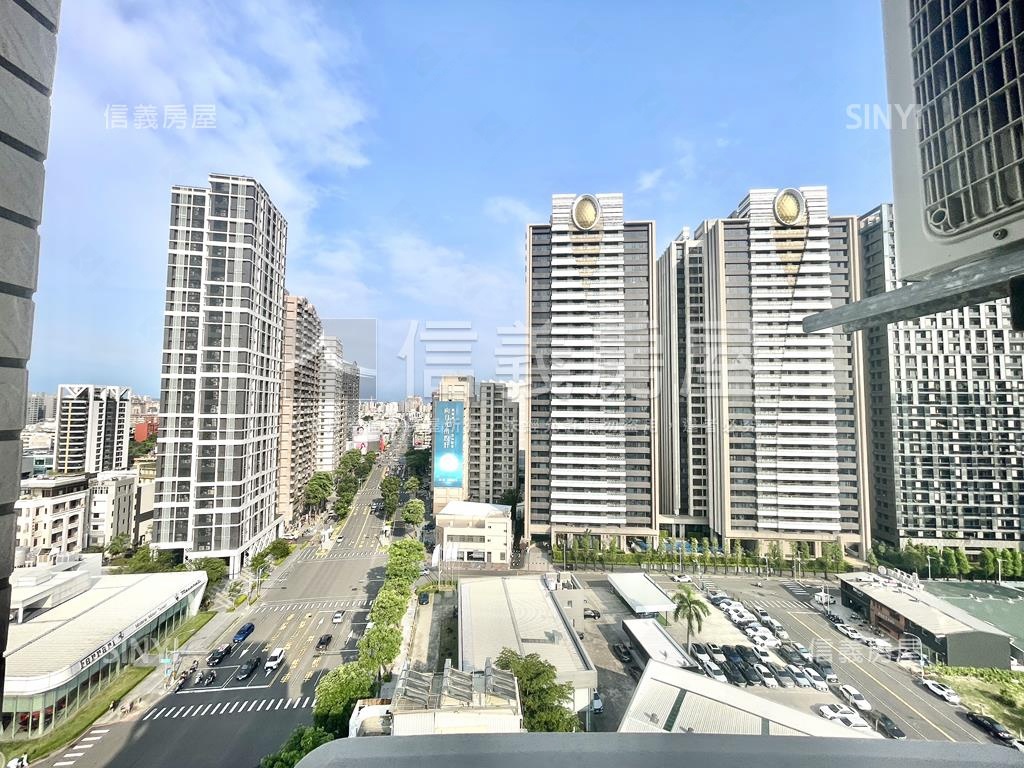 巨蛋．悅讀星光首排２＋１房屋室內格局與周邊環境