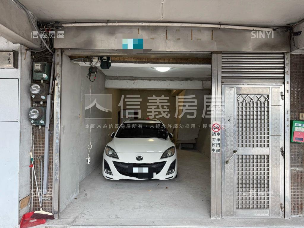 近頭前庄捷運中正醒目透天房屋室內格局與周邊環境
