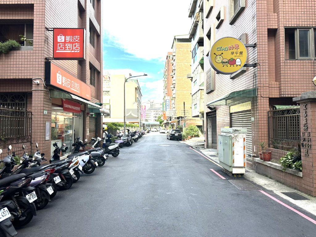 近仲平市場低總價兩房華廈房屋室內格局與周邊環境
