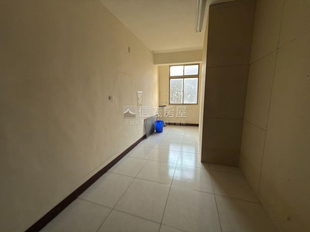 裕農路店面房屋室內格局與周邊環境