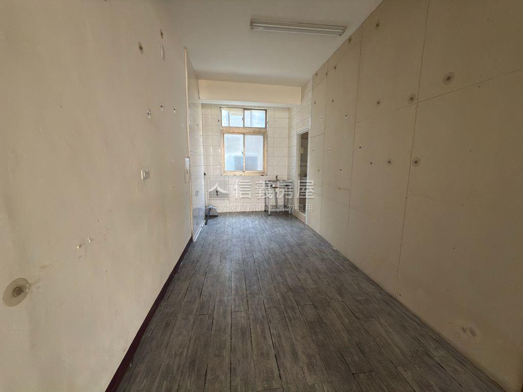 裕農路店面房屋室內格局與周邊環境