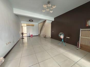 裕農路店面