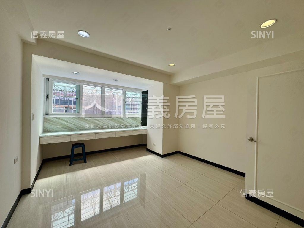 景安高樓邊間大兩房房屋室內格局與周邊環境