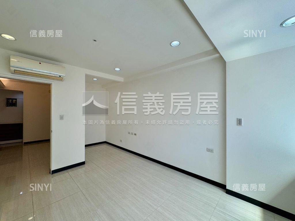 景安高樓邊間大兩房房屋室內格局與周邊環境