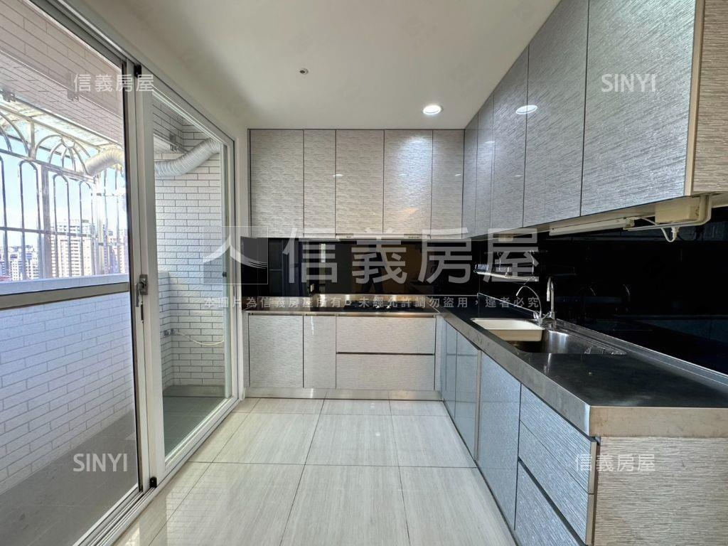 景安高樓邊間大兩房房屋室內格局與周邊環境