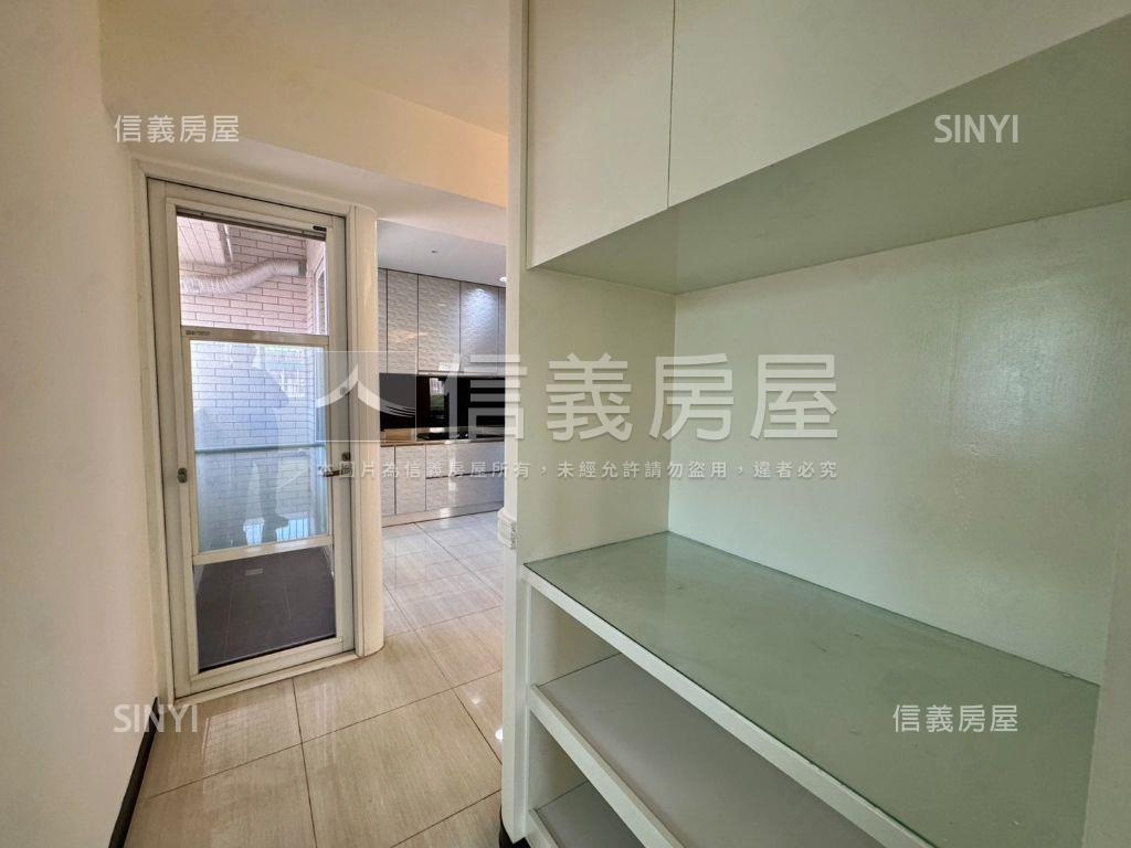 景安高樓邊間大兩房房屋室內格局與周邊環境