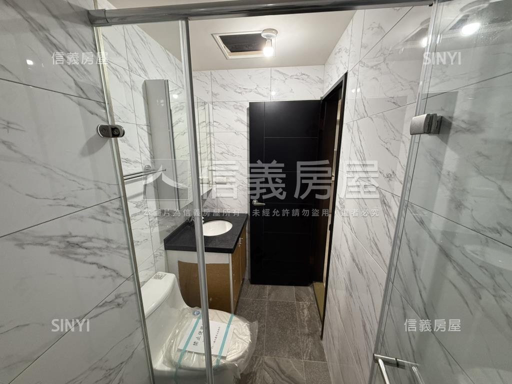 仁義重劃區三房車位房屋室內格局與周邊環境