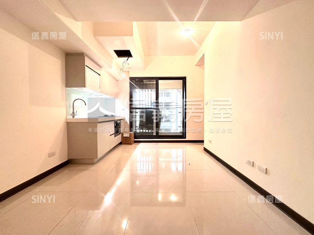 仁義重劃區三房車位房屋室內格局與周邊環境