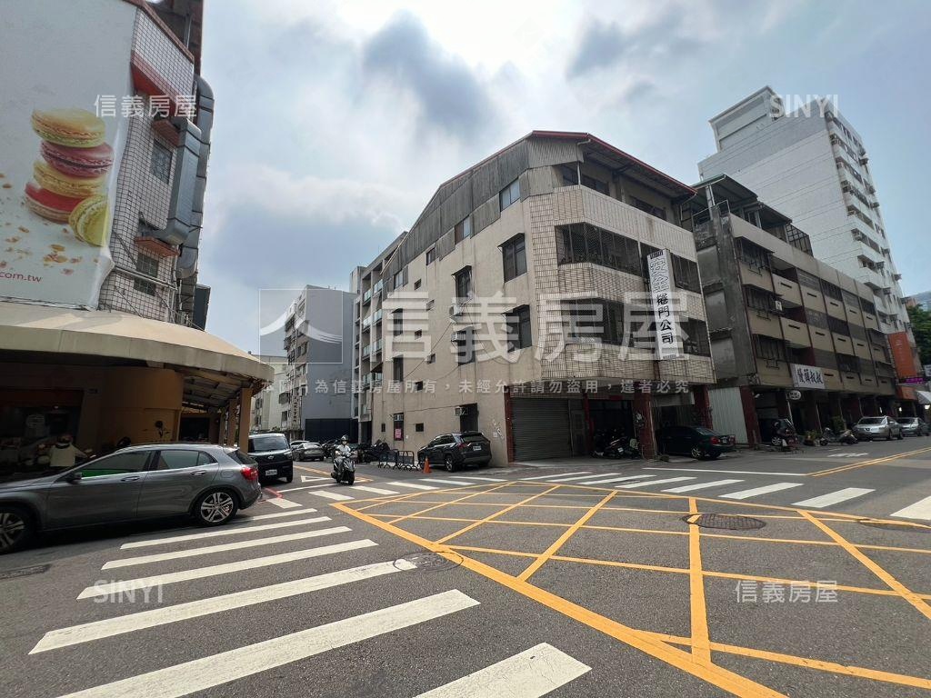 大墩十九街大面寬稀有角店房屋室內格局與周邊環境