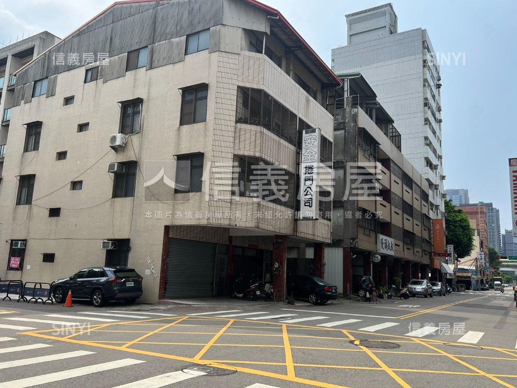 大墩十九街大面寬稀有角店房屋室內格局與周邊環境