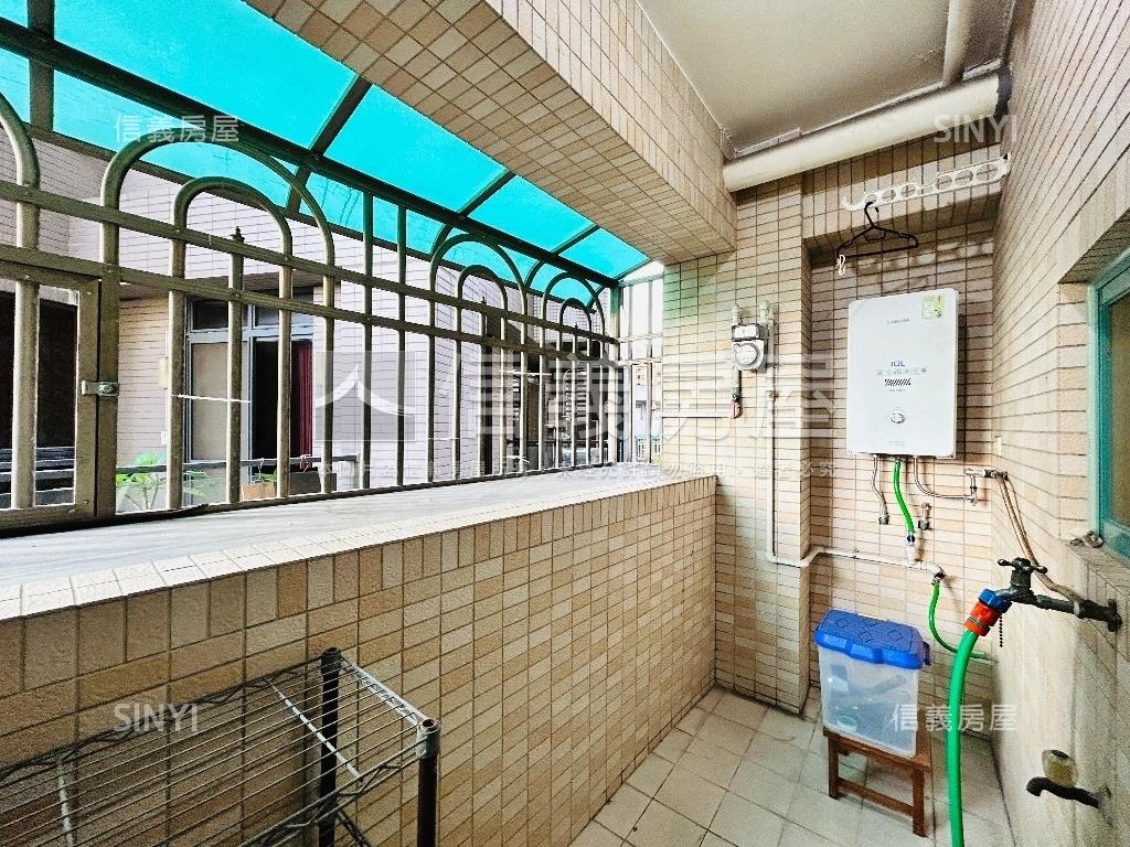 ㊣藍灣假期‧２房有車位房屋室內格局與周邊環境