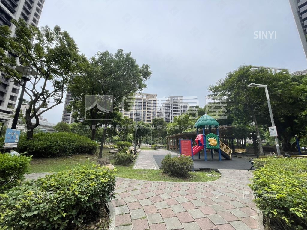 德馨滿室．亞昕平方房屋室內格局與周邊環境