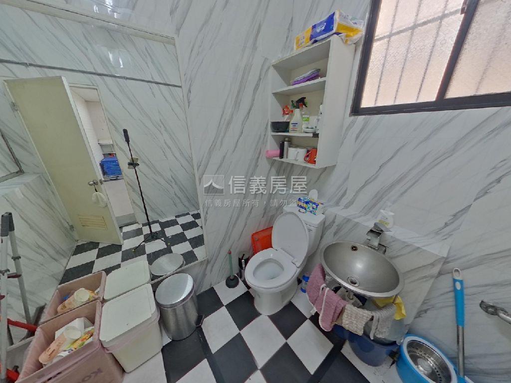 新泰路三樓美寓房屋室內格局與周邊環境
