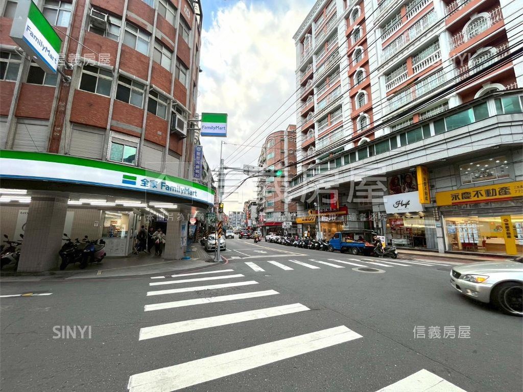 近三民高中｜信義二樓房屋室內格局與周邊環境