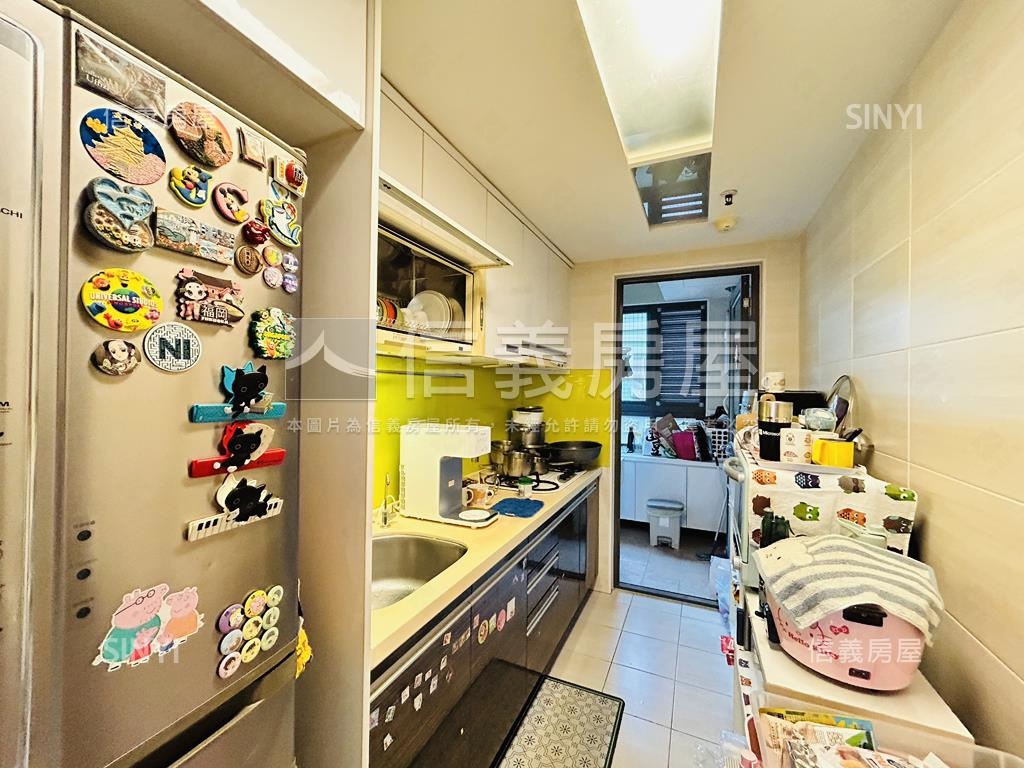 巴黎羅丹三房車位房屋室內格局與周邊環境