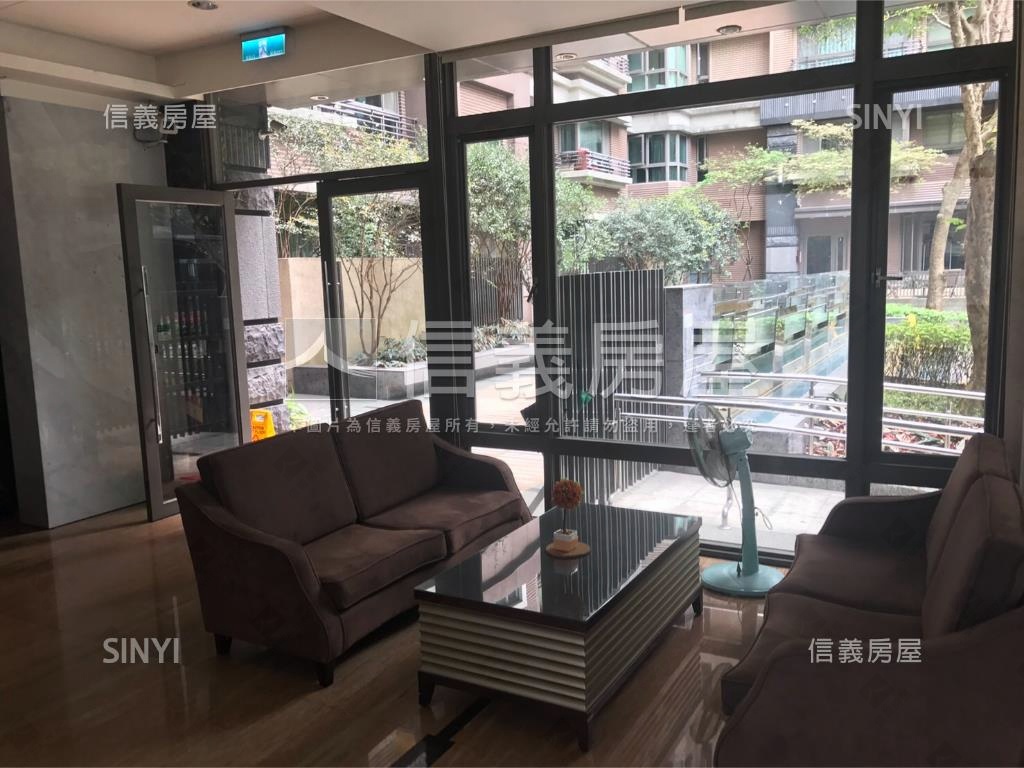 巴黎羅丹。綠意盎然房屋室內格局與周邊環境