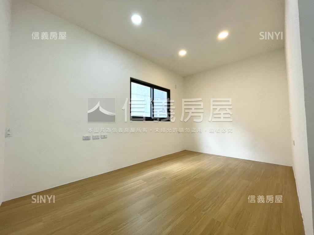 新營區採光透天美宅房屋室內格局與周邊環境