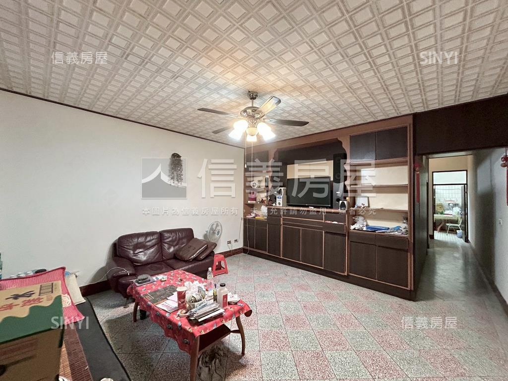 三代同堂大地坪市區透天房屋室內格局與周邊環境