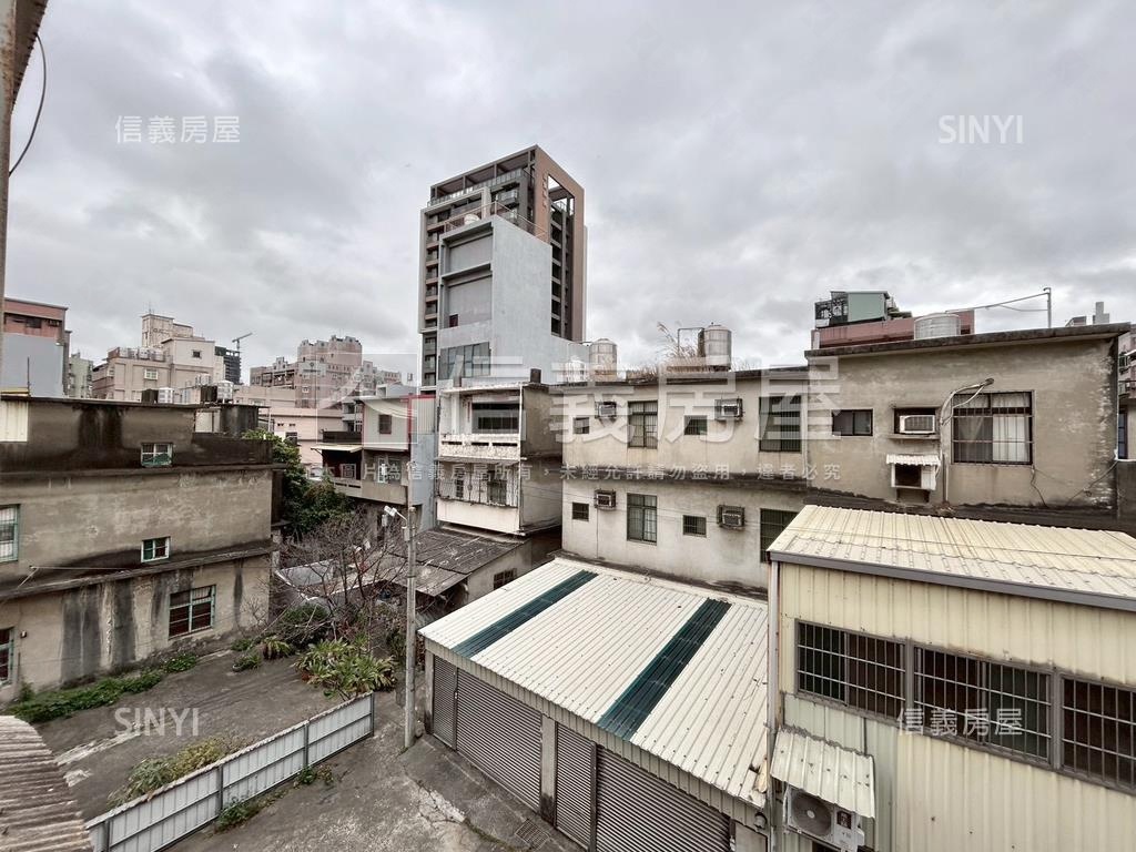 三代同堂大地坪市區透天房屋室內格局與周邊環境