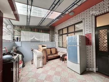 三代同堂大地坪市區透天