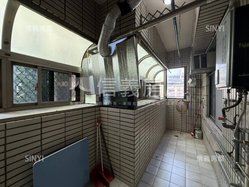 大華圓中園３房房屋室內格局與周邊環境