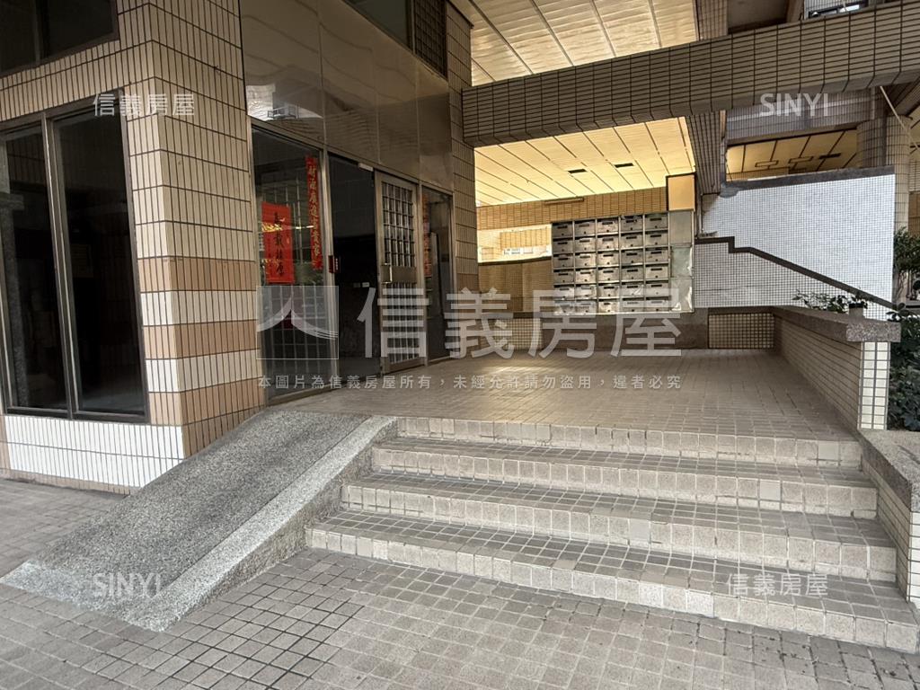 大華圓中園３房房屋室內格局與周邊環境