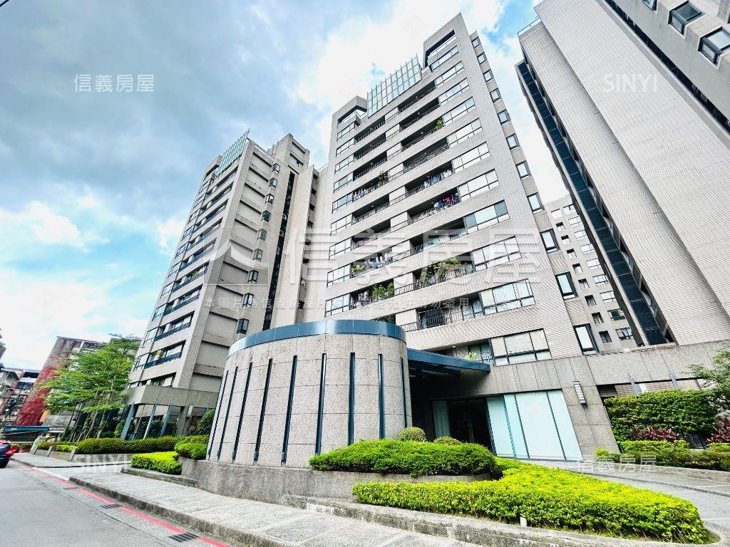 文心漂亮花園１房１廳房屋室內格局與周邊環境