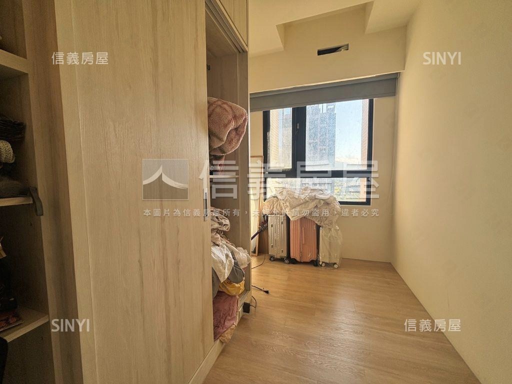 宏盛水悅精裝高樓三房房屋室內格局與周邊環境