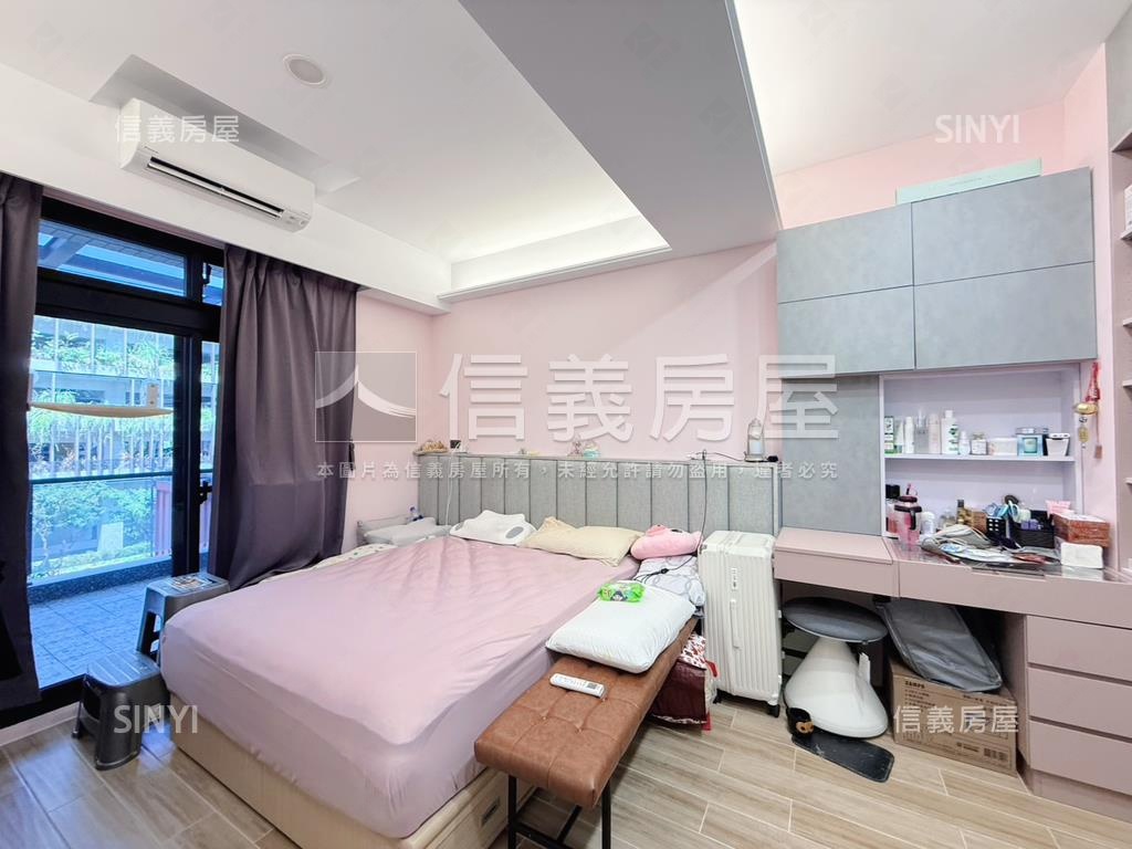 世紀行館裝潢美屋房屋室內格局與周邊環境