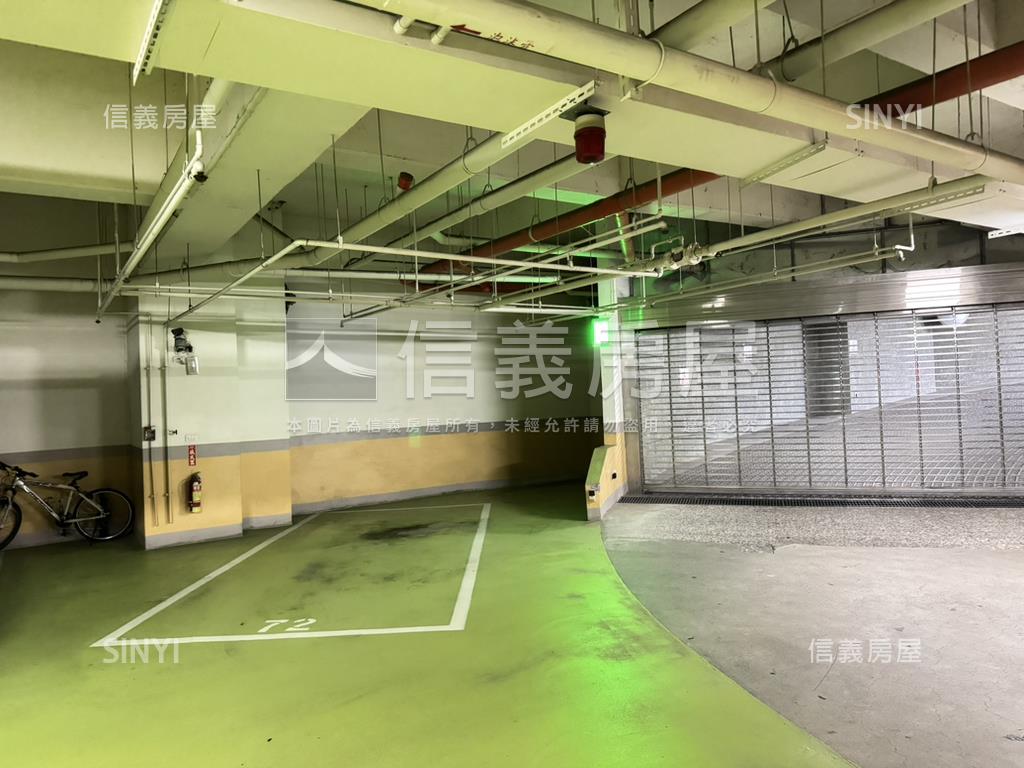 蘇活誠意出售房屋室內格局與周邊環境
