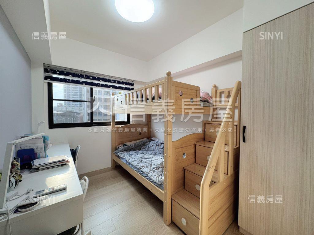 水瀧區公園視野精裝美三房房屋室內格局與周邊環境