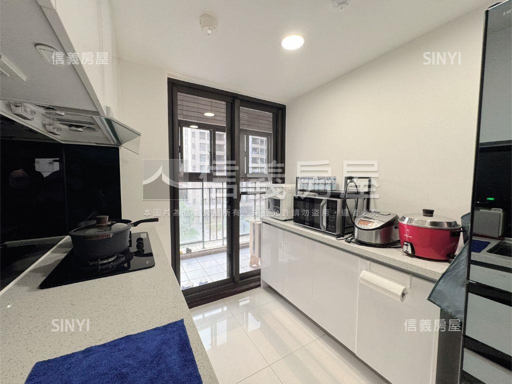 水瀧區公園視野精裝美三房房屋室內格局與周邊環境