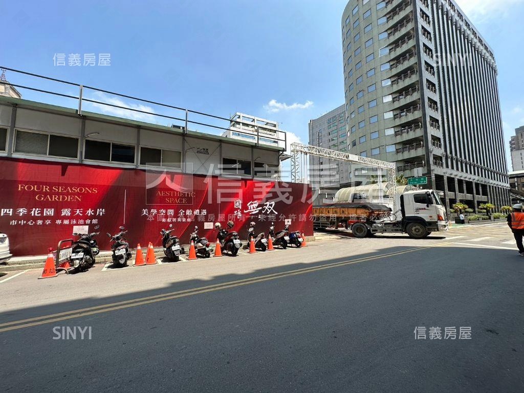 國雄無双兩房高樓層平車位房屋室內格局與周邊環境