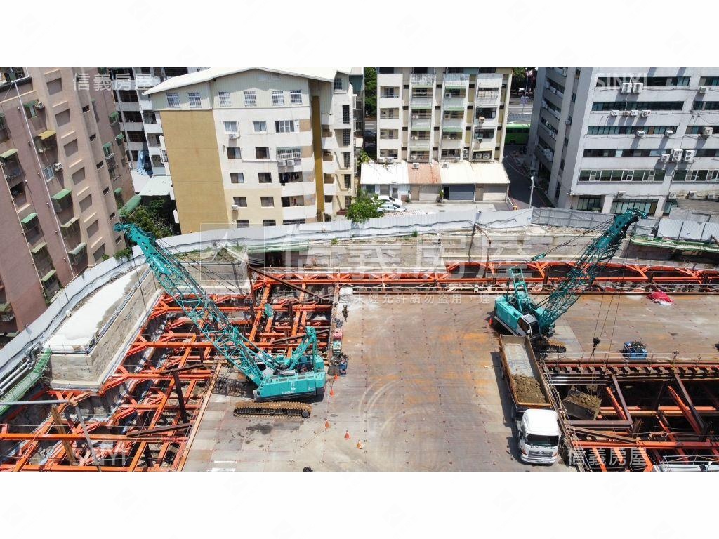 國雄無双兩房高樓層平車位房屋室內格局與周邊環境