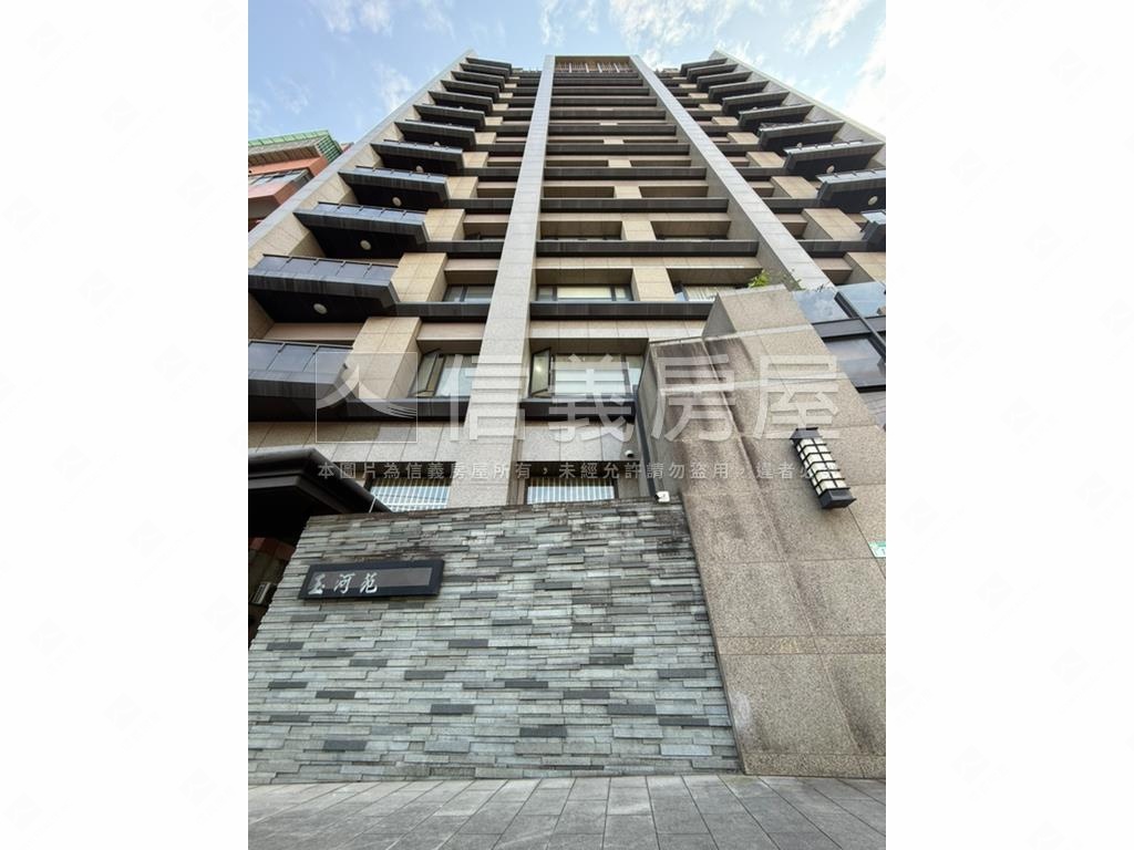 舒心遼闊美宅玉河苑房屋室內格局與周邊環境