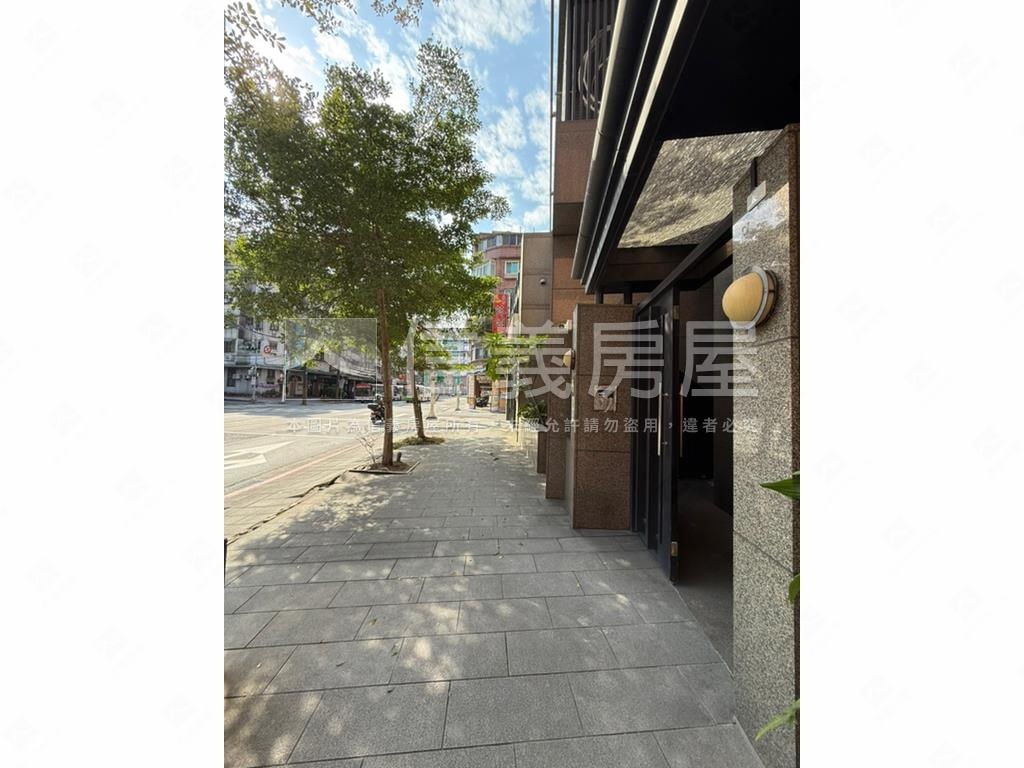 舒心遼闊美宅玉河苑房屋室內格局與周邊環境